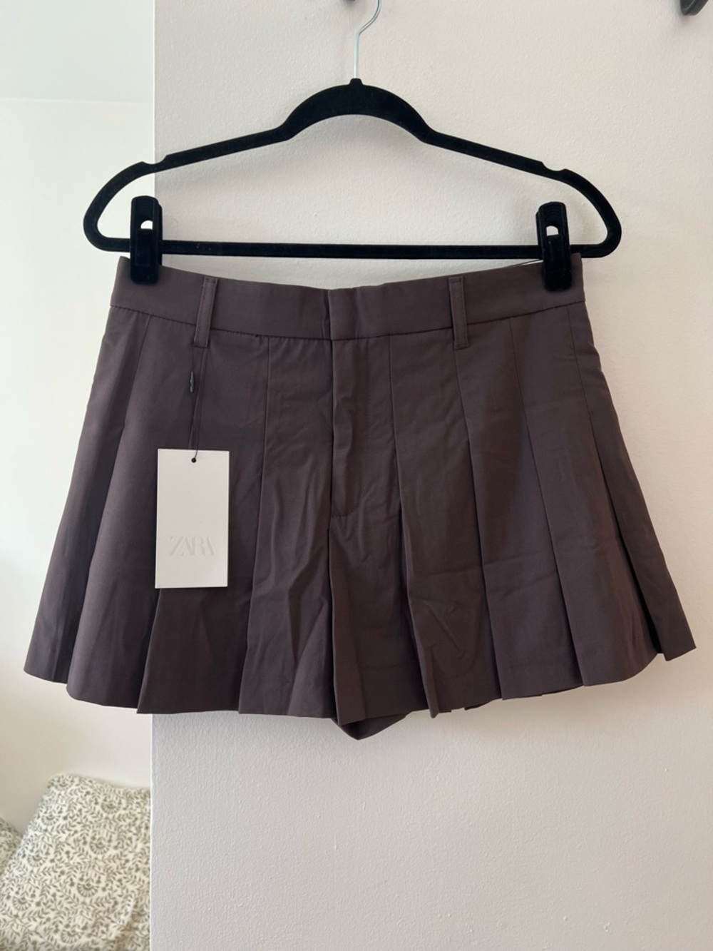 Zara Brown Pleated Skort